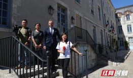 成都真实爆料新闻事件视频,XX事件视频曝光，揭秘背后真相