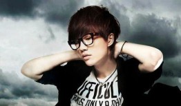 娱乐爆料许嵩视频大全,揭秘音乐才子的幕后故事