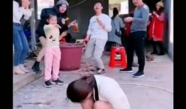 爆料搞笑茶商视频大全,带你领略茶艺界的欢乐瞬间