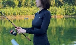 网红聂小雨吃瓜,揭秘网红圈背后的故事